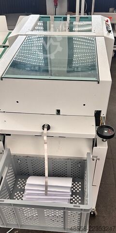 Documentafwerkingsysteem Ernst Nagel Foldnak 8 mit Trimmer