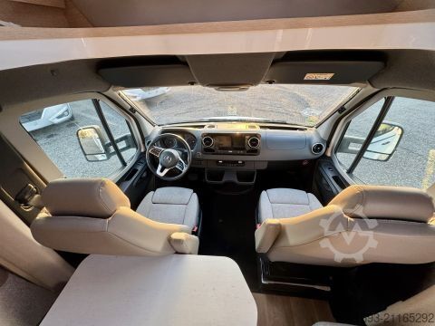 Autorulotă semi-integrată Hymer/Eriba B-Klasse MC T 600 WhiteLine Solar/Wechselrichter