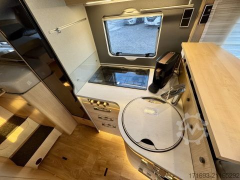 Autorulotă semi-integrată Hymer/Eriba B-Klasse MC T 600 WhiteLine Solar/Wechselrichter