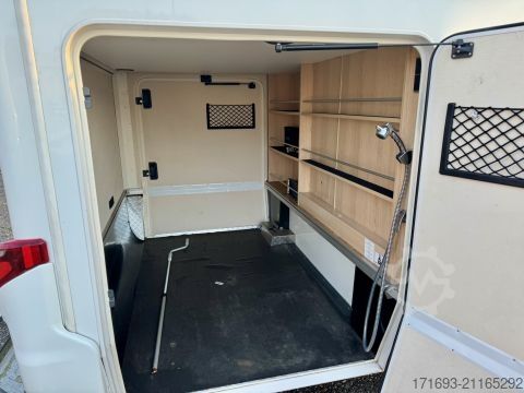Autorulotă semi-integrată Hymer/Eriba B-Klasse MC T 600 WhiteLine Solar/Wechselrichter