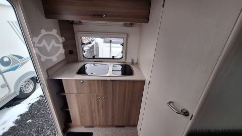Karavan Dethleffs c' joy 420 QSH