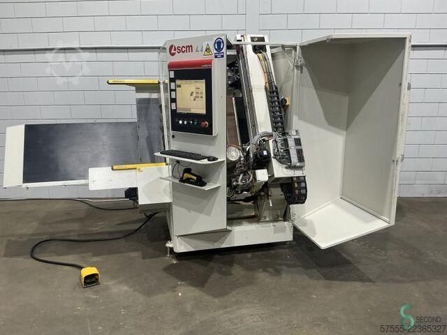 Centres d’usinage horizontaux CNC SCM Cyflex F900 2015 SCM Cyflex F900