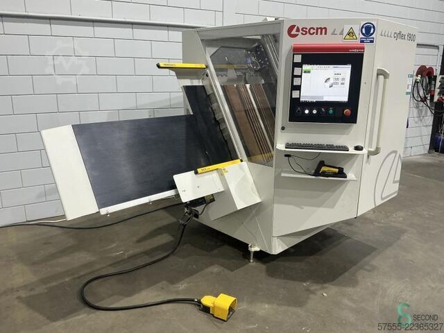Centres d’usinage horizontaux CNC SCM Cyflex F900 2015 SCM Cyflex F900
