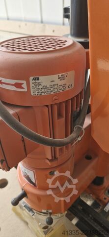 Odpowiednia wiertarka BLUM MINIPRESS M51P1000