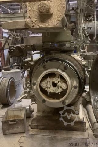 Komplett anläggning för tillverkning av djurfoder