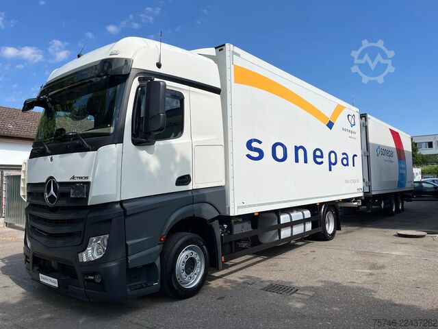Koffer Mercedes-Benz Actros 1842 4-ACHS ZUG SCHMITZ KOFFER DURCHLADER