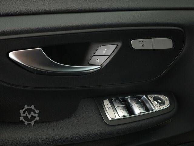 Minibusz Mercedes-Benz V 300 d EDITION Extralang AHK AUT Facelift Kam.