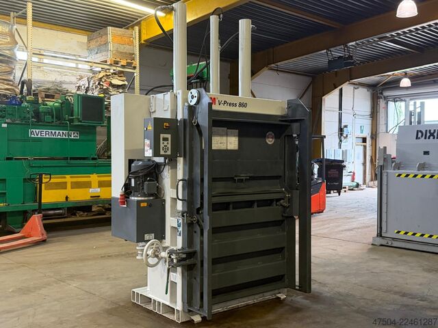 Bálázógép HSM V-Press 860 Plus