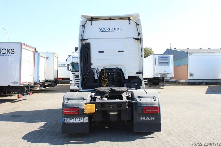 Standard nyergesvontató MAN TGX 18.500 E6 XXL  Retarder Kühlbox Navi 2Tanks