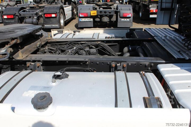 Standard nyergesvontató MAN TGX 18.500 E6 XXL  Retarder Kühlbox Navi 2Tanks