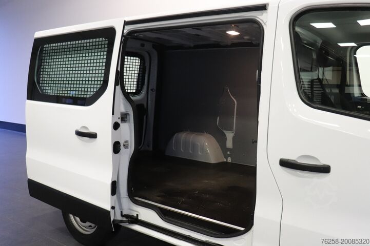 Bestelbus Renault Trafic 2.0 dCi 120PK EURO 6 - Airco - Navi - Cr...