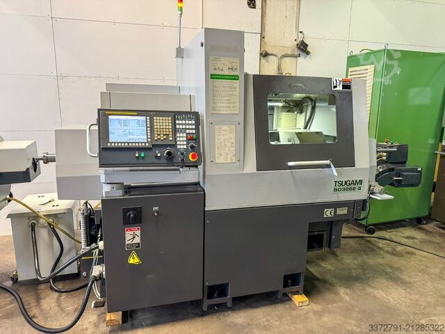 Tokarka CNC typu szwajcarskiego Tsugami B0326E-II