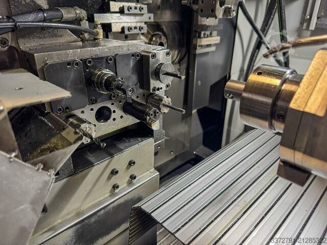 Tokarka CNC typu szwajcarskiego Tsugami B0326E-II