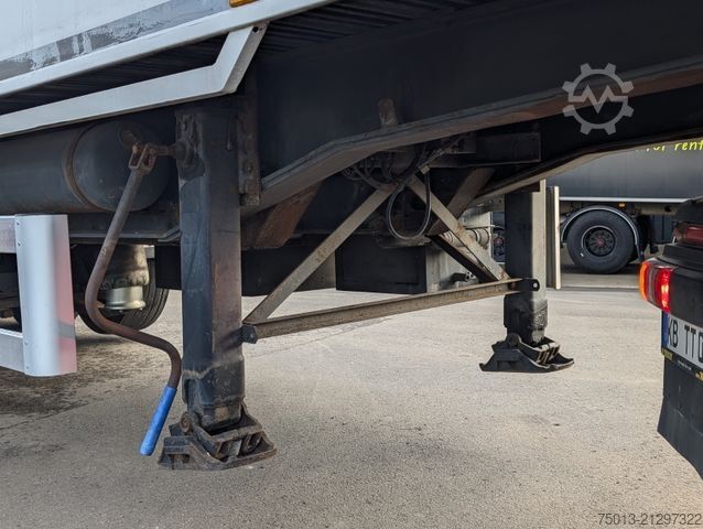 Naczepa z ruchomą podłogą  Rollbandwagen mit Walzen und Förderband