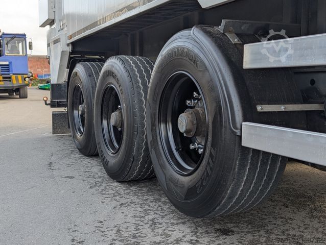 Naczepa z ruchomą podłogą  Rollbandwagen mit Walzen und Förderband