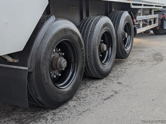 Naczepa z ruchomą podłogą  Rollbandwagen mit Walzen und Förderband