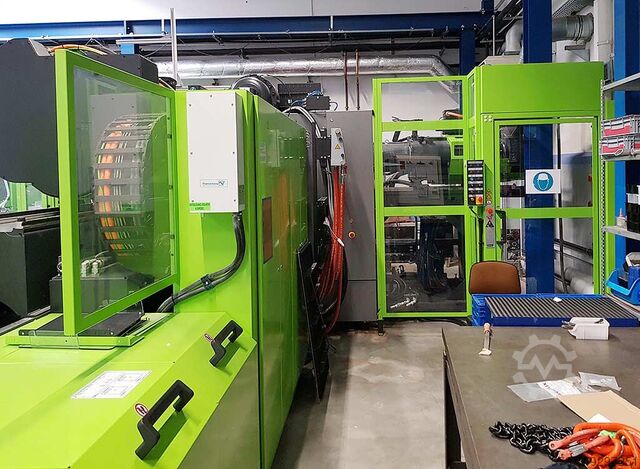 Spritzgießmaschine Engel E-DUO 740H/740L/700 combi