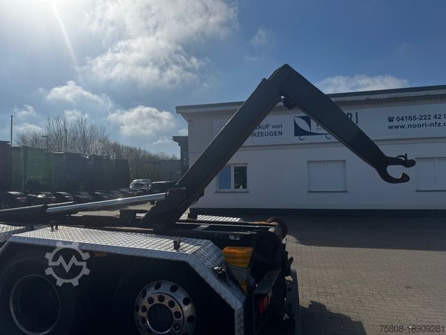 Abrollkipper MERCEDES-BENZ Actros 2545 Aroller VDL 21-6200 Lift/Lenk