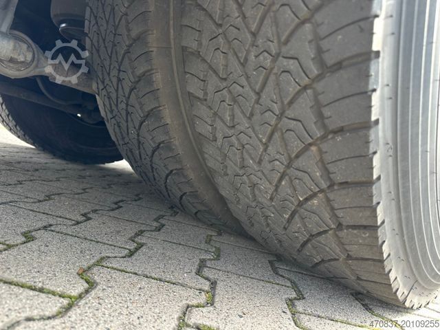 LKW mit Getränkeaufbau MAN TGS 26.440 / Böse / LBW / KompletteZug