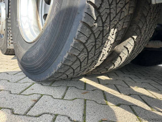 LKW mit Getränkeaufbau MAN TGS 26.440 / Böse / LBW / KompletteZug