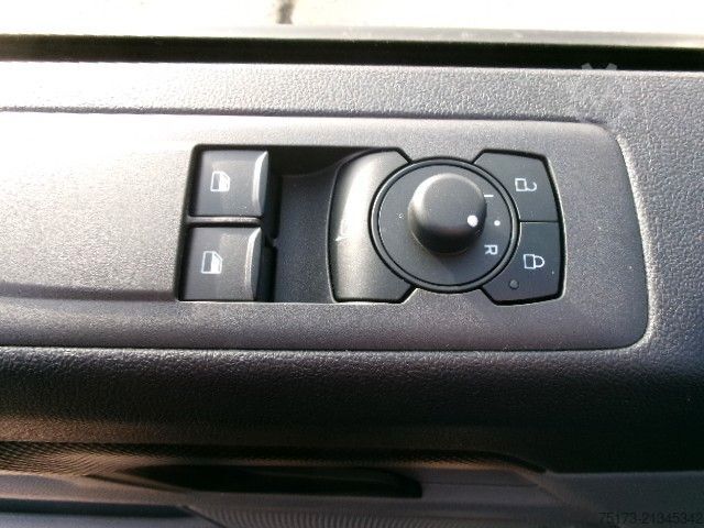 Panelová dodávka FORD Transit Custom Kasten 320 L1H1 Trend LED Klima