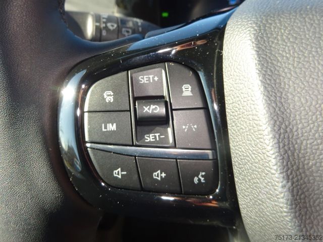 Karavan/obytný vůz FORD Nugget 170PS Autm. Navi Markise Neues Modell