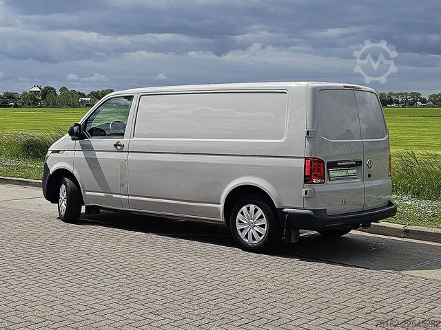 Kombi med högt tak VW TRANSPORTER 2.0 TDI T6.1 L2H1 Automaat!