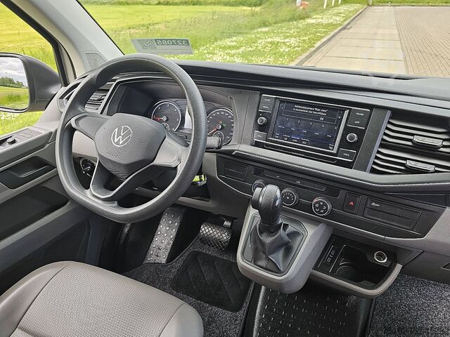 Kombi med högt tak VW TRANSPORTER 2.0 TDI T6.1 L2H1 Automaat!