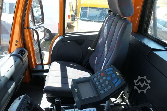 Kiepwagen unimog U 500 Variopilot