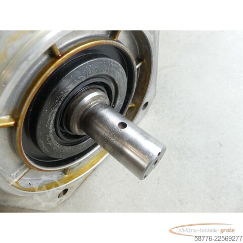 řídicí jednotka Fanuc A06B-0853-B100 / B-65152E AC Spindle Motor SN: C987J1757