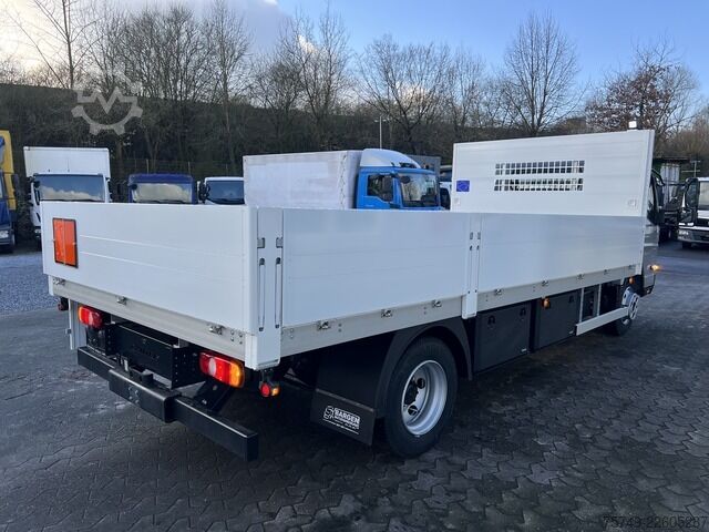 Furgoneta pick-up Fuso Canter 7C18 Gastransport ADR Gefahrgut Pritsche