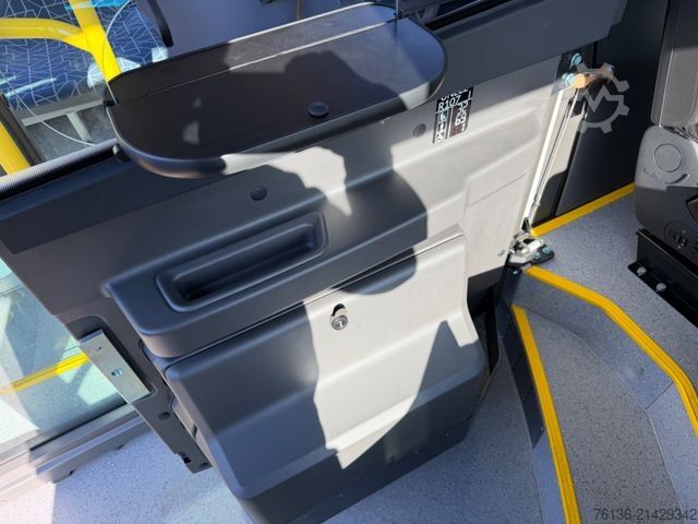 Stadsbus MAN Lions City 32+69 3x Doppeltür  Rollstuhl 12m