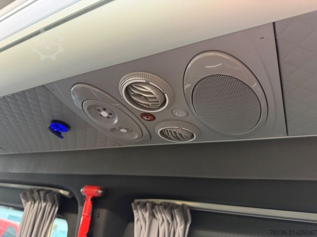 Minibus MAN TGE 5.160 21+3 Klima Kofferraum AHK Automatik