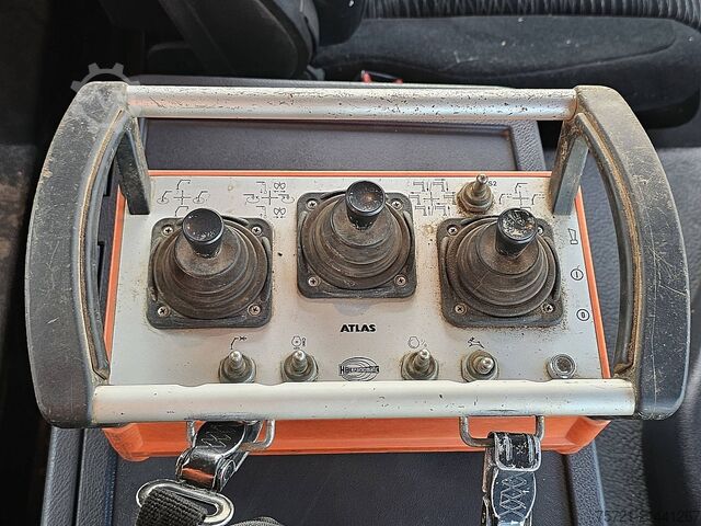 Rakodóplatform MERCEDES-BENZ AROCS 1851 4X4 ATLAS 190 4X HYD