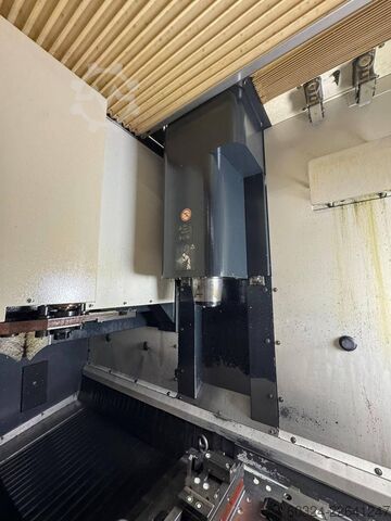 CNC megmunkálóközpont - függőleges DECKEL MAHO DMC 835V
