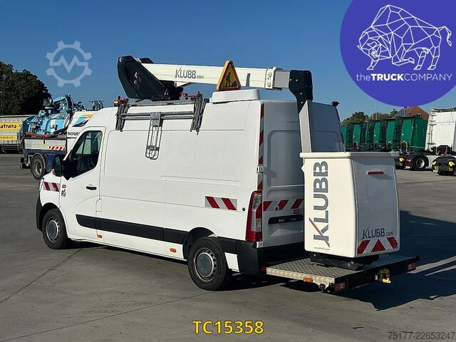 Zvedací plošina Renault Master 145.35 klubb