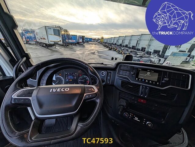 Standaard-SZM Iveco S-Way 480