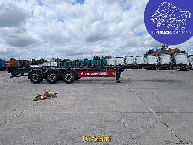 Containertransport Vanhool 40/45'