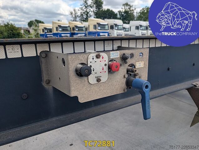 Containertransport Vanhool 40/45'