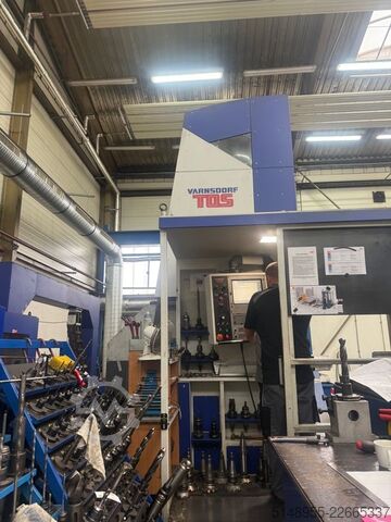 Mandriladora de mesa TOS WHN 13.8 CNC