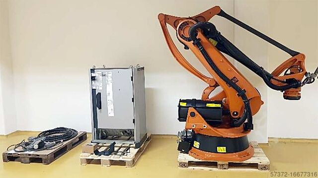 Robotter til palletering Kuka KR 180-2PA