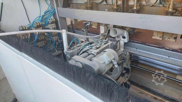 CNC Dübelbohr- und Eintreibmaschine KOCH WINDOOR