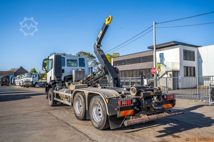 System för krokarm IVECO X-WAY 460 - HYVA  - 91000 KM