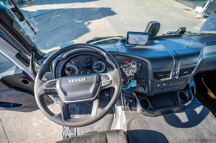 System för krokarm IVECO X-WAY 460 - HYVA  - 91000 KM