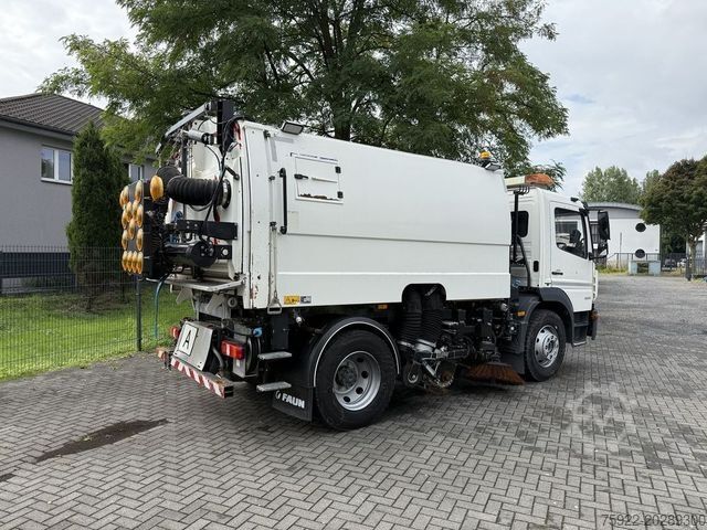 Zamiatarka drogowa MERCEDES-BENZ Atego 1323 Faun Viajet Hochdruckpumpe