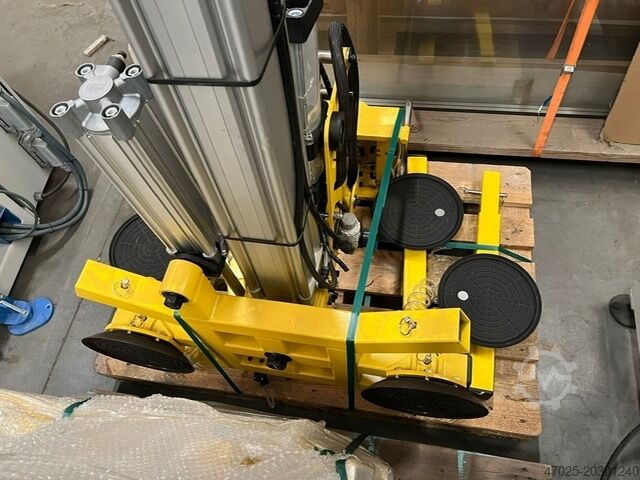 Slewing crane Drehkräne mit Vakum Sauger