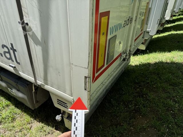 Naczepa z ruchomą podłogą KNAPEN K100