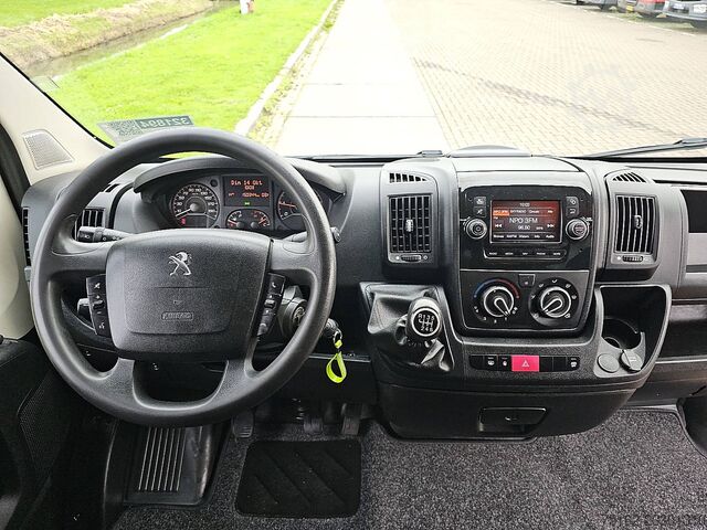 Kombi s vysokou střechou PEUGEOT BOXER 2.0 L2H2 Navi Airco NAP!