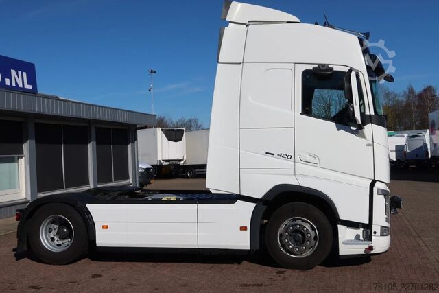Standaard-SZM Volvo FH 420 Holland Truck