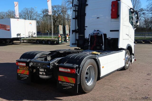 Standaard-SZM Volvo FH 420 Holland Truck